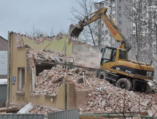 Wyburzanie kamienicy przy ul. Staszica 39