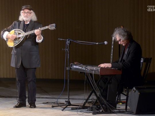 Eleni i zespół Hellenic