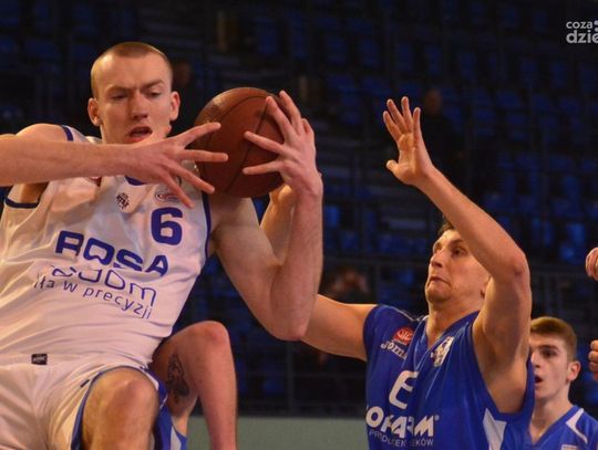 UTH ROSA Radom - Biofarm Basket Poznań