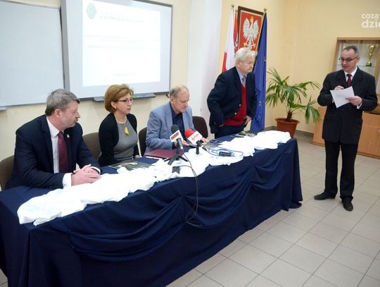 Porozumienie w sprawie nadania imienia 72 Pułku Piechoty szkołom ZDZ w Radomiu