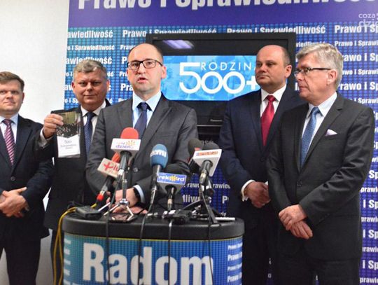 PiS o inauguracji programu 500+ PiS o inauguracji programu 500+