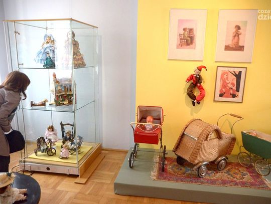 "Z historii zabawek" - nowa wystawa w Muzeum im. J. Malczewskiego