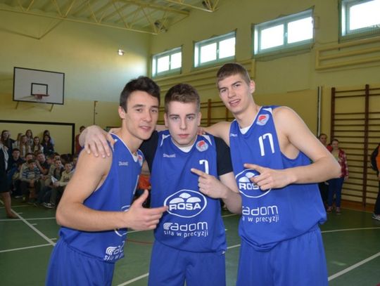 Zespół Szkół Ogólnokształcących nr 7 z Oddziałami Sportowymi Zespół Szkół Ogólnokształcących nr 7 z Oddziałami Sportowymi