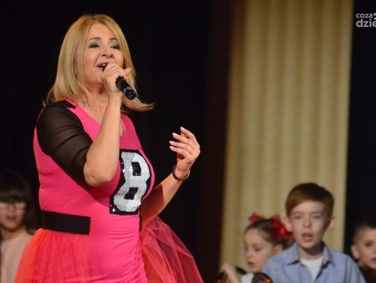 XI OGÓLNOPOLSKI FESTIWAL PIOSENKI MAJKI JEŻOWSKIEJ „RYTM I MELODIA”