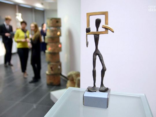 Pożegnanie absolwentów Zespołu Szkół Plastycznych im. Józefa Brandta Pożegnanie absolwentów Zespołu Szkół Plastycznych im. Józefa Brandta