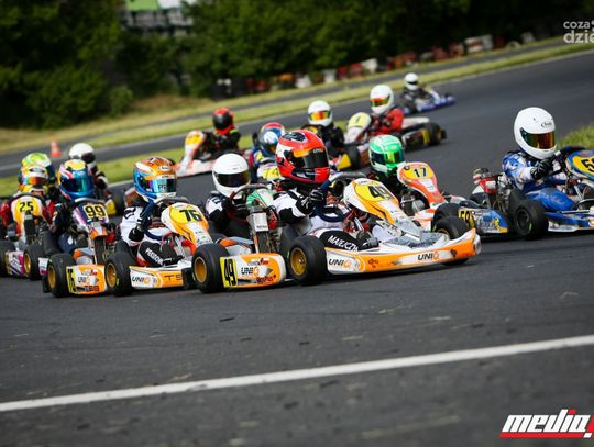 Zawody kartingowie na torze Automobilklubu Radomskiego