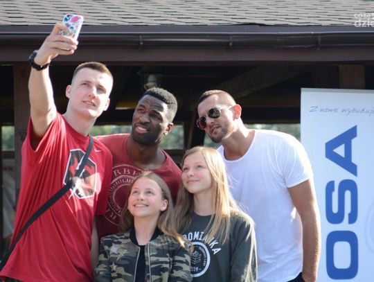 ROSA zakończyła sezon 2015/2016 ROSA zakończyła sezon 2015/2016