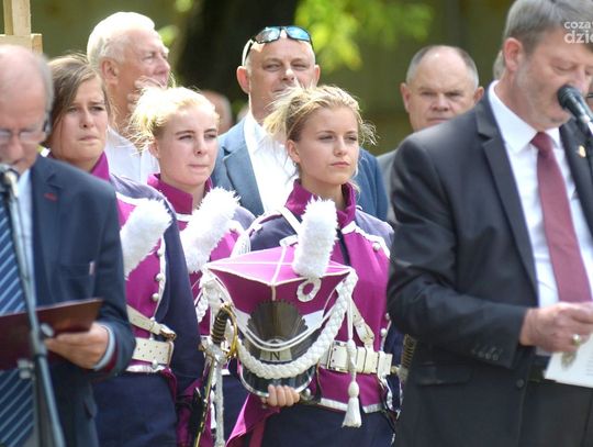 Wmurowanie kamienia węgielnego pod budowę pomnika 72. Pułku Piechoty