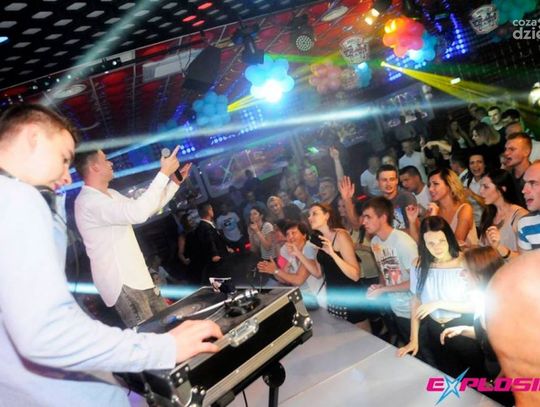 EXPLOSION. DEJW i DBOMB