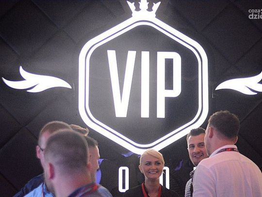 Live Style Cooking Show w VIP ROOM