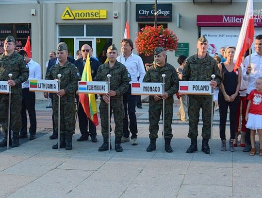 Uroczysta ceremonia otwarcia Mistrzostw Świata w Akrobacji Samolotowej w klasie Advanced