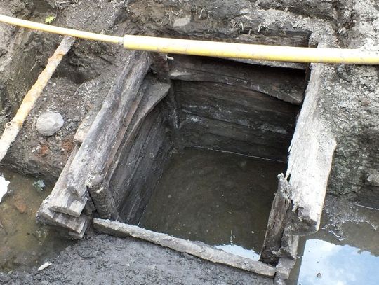 Prace archeologiczne w Kamienicy Deskurów Prace archeologiczne w Kamienicy Deskurów