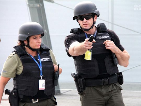 Ćwiczenia obronne na radomskim lotnisku Ćwiczenia obronne na radomskim lotnisku