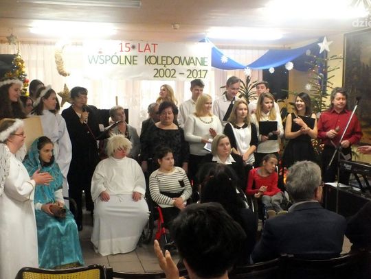 "Wspólne kolędowanie" w DPS "Nad Potokiem"