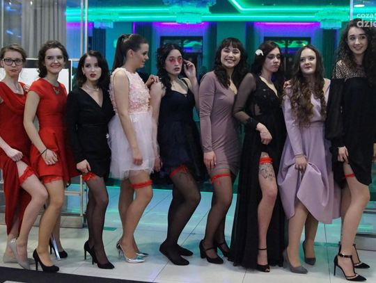 Studniówka Zespołu Szkół Plastycznych im. J. Brandta Studniówka Zespołu Szkół Plastycznych im. J. Brandta