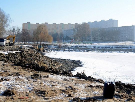 Prace przy oczku wodnym na Ustroniu - program "Life" Prace przy oczku wodnym na Ustroniu - program "Life"