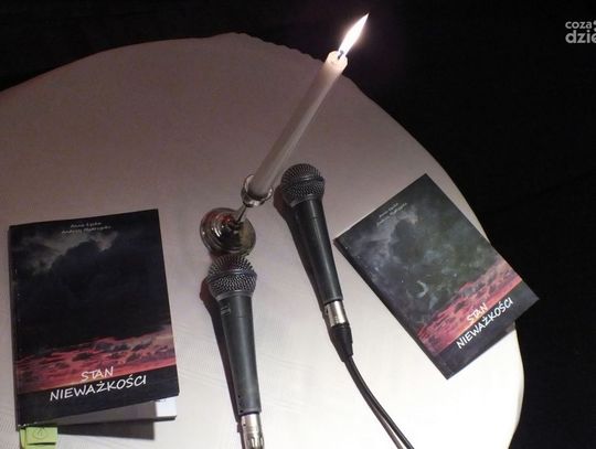 "Stan nieważkości" - poezja Anny Łęckiej i Andrzeja Mędrzyckiego