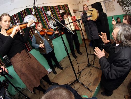 Potańcówka karnawałowa w Wirze