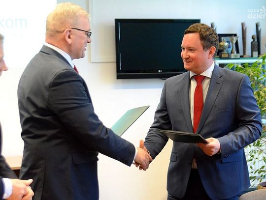 Podpisanie umowy z firmą Sutco Polska