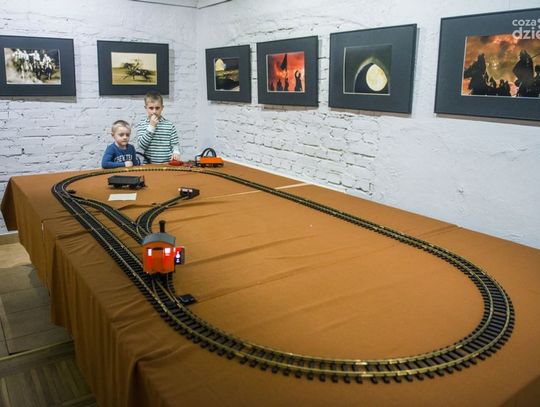 Zlot modularzy kolejowych w DK Idalin