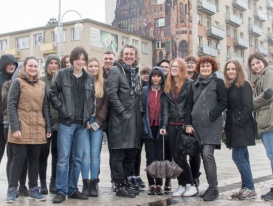 Młodzież z "Plastyka" u Tomasza Sętowskiego Młodzież z "Plastyka" u Tomasza Sętowskiego