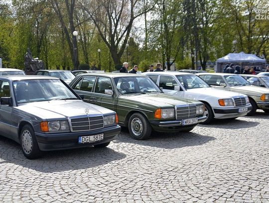 Zlot zabytkowych pojazdów