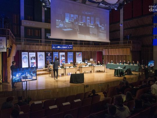 "Kocham Cię szkoło, czyli 7 pytań do..." - konkurs edukacyjny "Kocham Cię szkoło, czyli 7 pytań do..." - konkurs edukacyjny