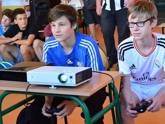 Mistrzostwa szkół gimnazjalnych FIFA Mistrzostwa szkół gimnazjalnych FIFA