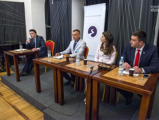 Salony Drogi Mlecznej - debata "Nowe życie na wolności"