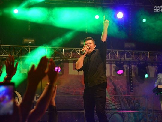 Gala Disco Dance - Akcent