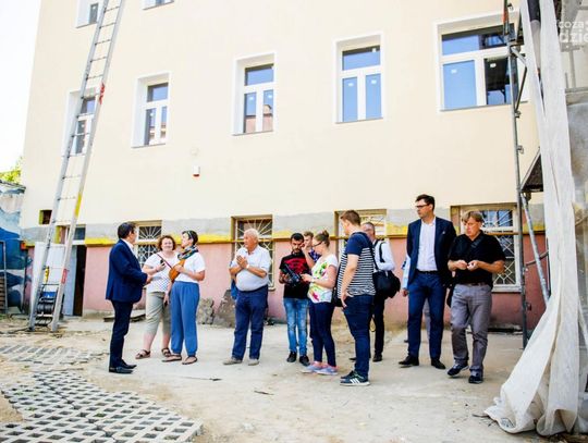 Postęp prac w nowym przedszkolu po dawnym "Plastyku" Postęp prac w nowym przedszkolu po dawnym "Plastyku"