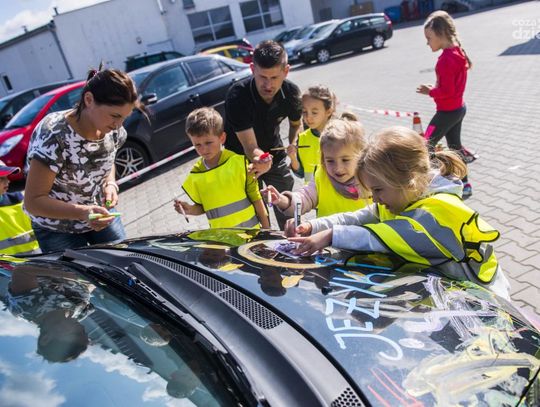 Przedszkolaki z wizytą w Toyota Romanowski