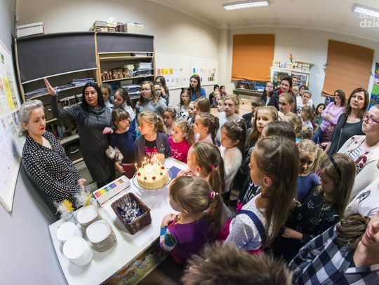 Wernisaż wystawy "KTO - 15 lat Dziecięcej Pracowni Plastycznej MDK"