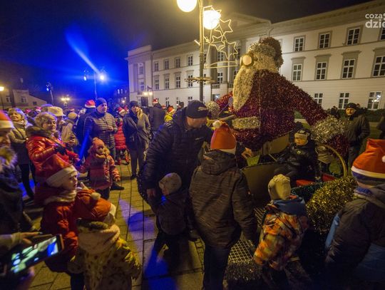 "Rozświetlamy Radom" - iluminacja świąteczna 