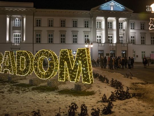 Protest Radomskiej Inicjatywy Kobiet "OSK Radom" na Placu Corazziego.