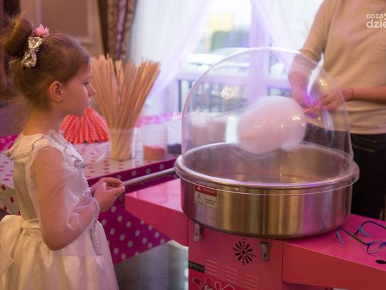 Bal charytatywny "Przyjaciele Myszki Miki"