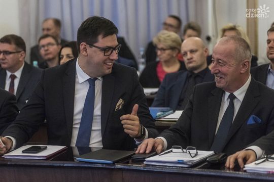 Zobacz najlepsze teksty z sesji Rady Miejskiej! Zobacz najlepsze teksty z sesji Rady Miejskiej!