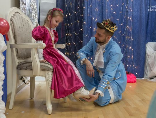 Bal karnawałowy w Niepublicznym Przedszkolu Integracyjnym "Słoneczko" Bal karnawałowy w Niepublicznym Przedszkolu Integracyjnym "Słoneczko"