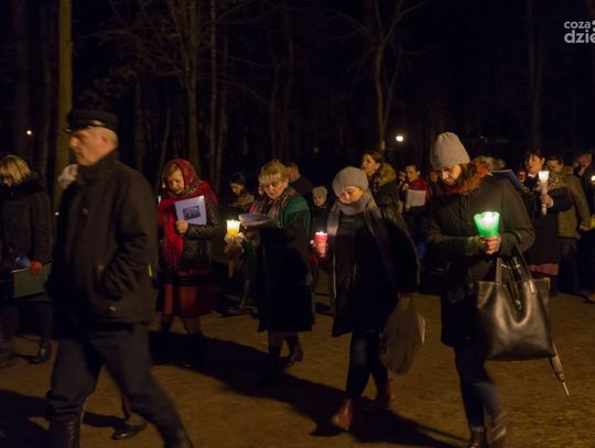 Uroczystości Matki Boskiej Gromnicznej oraz konkurs "Najpiękniejsza Ozdoba Choinkowa" w Muzeum Wsi Radomskiej
