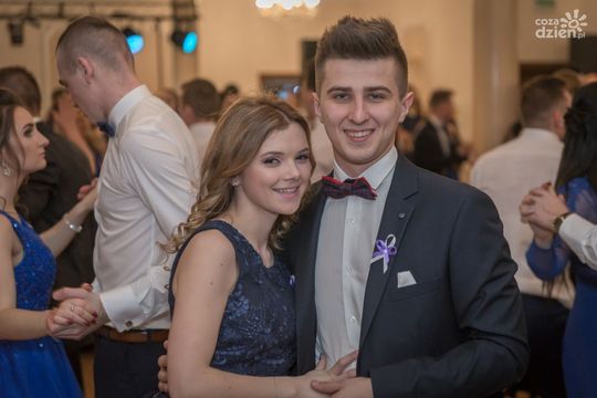 Studniówki 2018 - przeżyjmy to jeszcze raz Studniówki 2018 - przeżyjmy to jeszcze raz