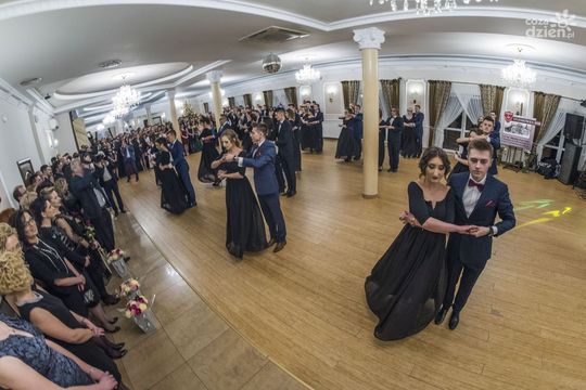 Studniówki 2018 - przeżyjmy to jeszcze raz