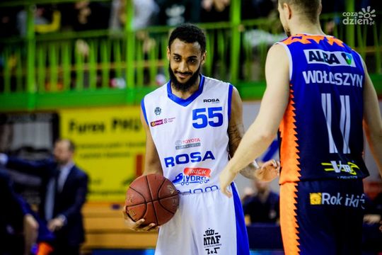 Emocje w klatce i ważne zwycięstwa. Dobry weekend radomskich drużyn!