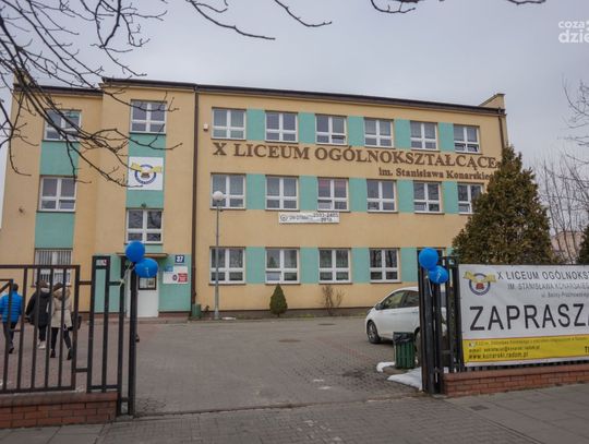 Dni otwarte w X Liceum Ogólnokształcącym im. Stanisława Konarskiego Dni otwarte w X Liceum Ogólnokształcącym im. Stanisława Konarskiego