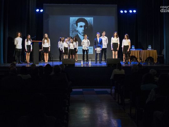 78. rocznica Pamięci Ofiar Zbrodni Katyńskiej w Resursie