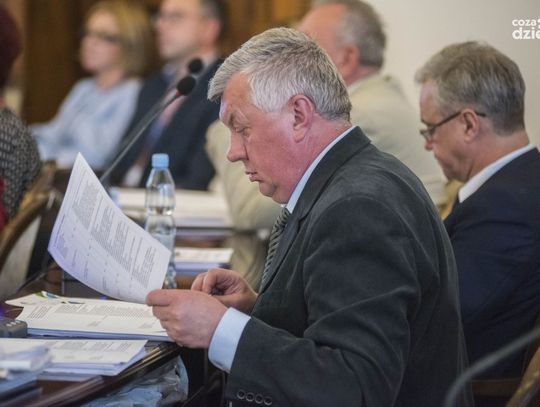 Najlepsze teksty radnych z sesji nadzwyczajnej