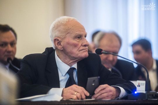 Najlepsze teksty radnych z sesji nadzwyczajnej