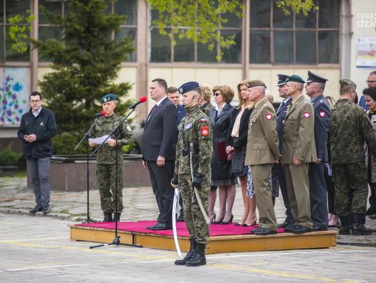 Wręczenie certyfikatów dla klas mundurowych ZDZ w Radomiu