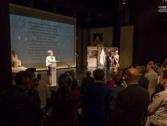 W Teatrze Powszechnym odbyły się obchody Międzynarodowego Dnia Pielęgniarki i Położnej W Teatrze Powszechnym odbyły się obchody Międzynarodowego Dnia Pielęgniarki i Położnej