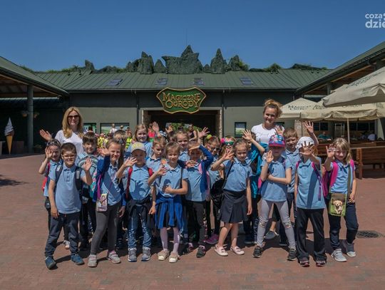 "Najfajniejsza Pierwsza Klasa" z I Społecznej Szkoły Podstawowej w Magicznych Ogrodach "Najfajniejsza Pierwsza Klasa" z I Społecznej Szkoły Podstawowej w Magicznych Ogrodach