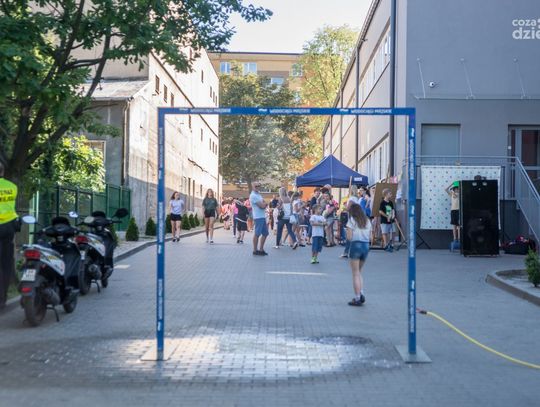 Rodzinny festyn w PSP 33 w Radomiu Rodzinny festyn w PSP 33 w Radomiu